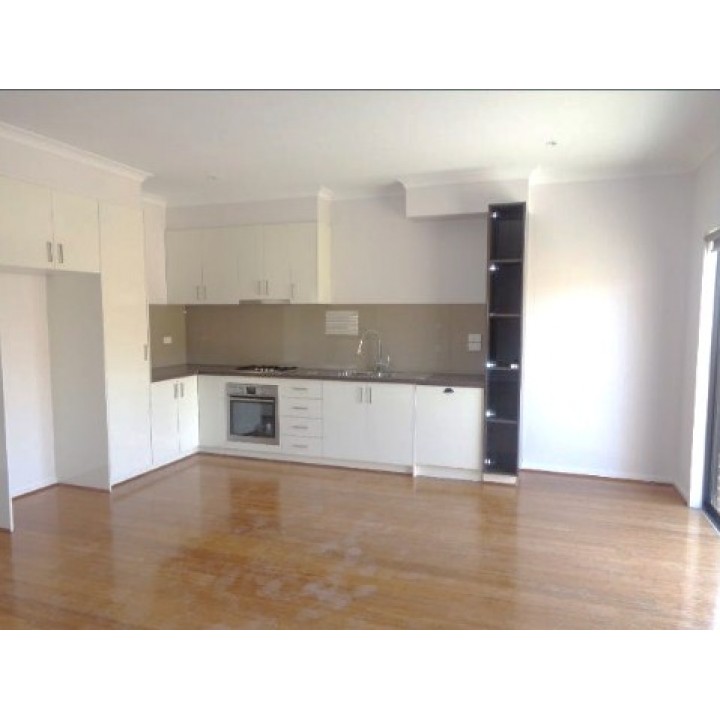 2/83 Murray Rd, Preston - Thumbnail 3