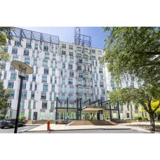 墨大正对面高性价比学生公寓,生活便利且社交氛围强