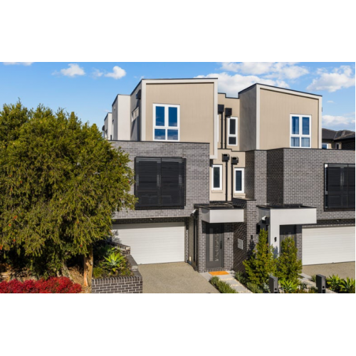 品质现房- Templestowe 绝佳地理位置-著名Serpell学区 · 大面积现代奢宅