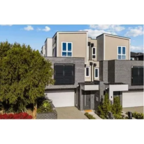 SPACIOUS TRI-LEVEL HOME WITH DUAL KITCHENS IN SERPELL SCHOOL ZONE IN TEMPLESTOWE